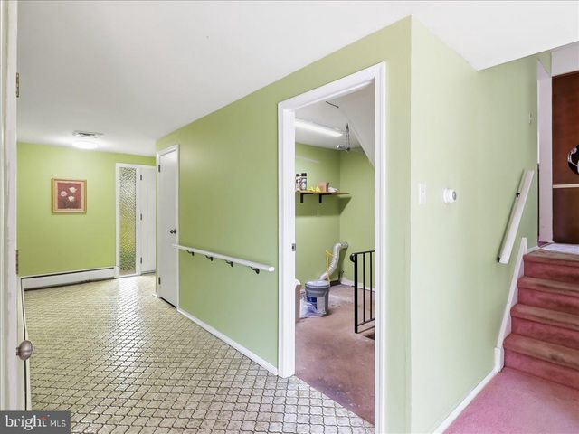 64 GELDER DR, Southampton, PA 18966