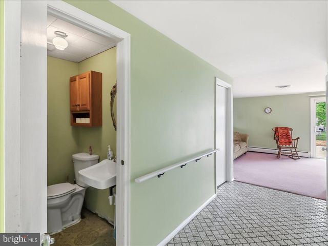64 GELDER DR, Southampton, PA 18966