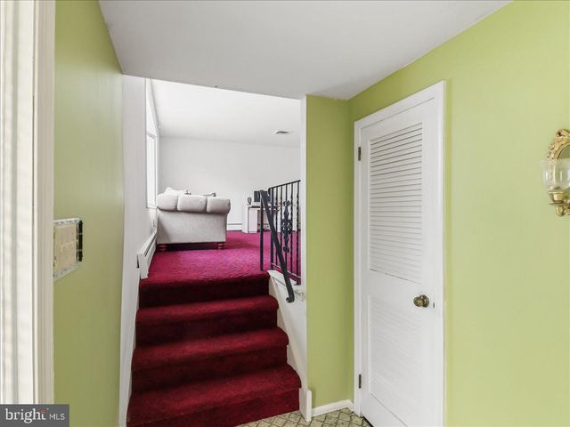 64 GELDER DR, Southampton, PA 18966
