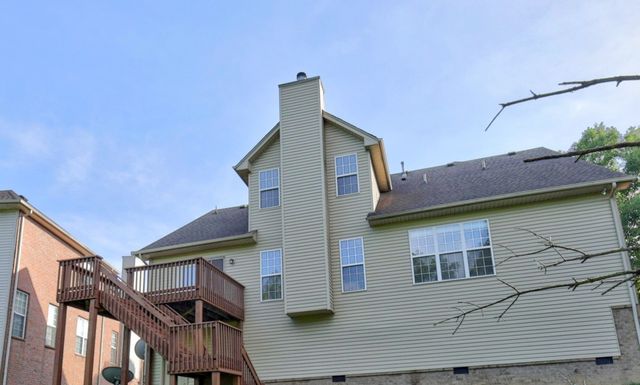 6733 Sugar Hill Dr, Nashville, TN 37211