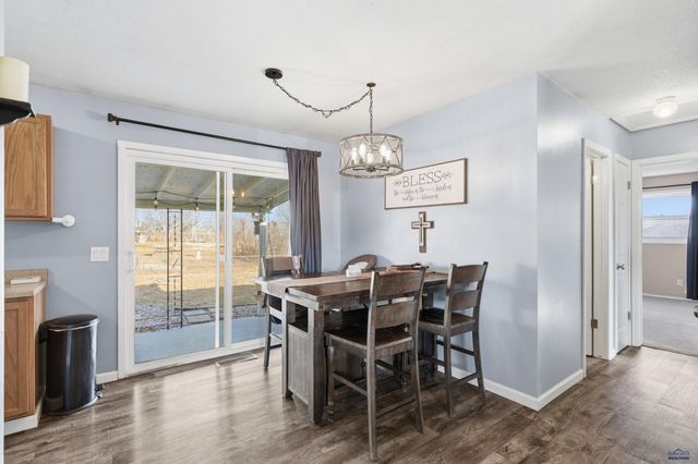 110 TEXAS, Rapid City, SD 57701