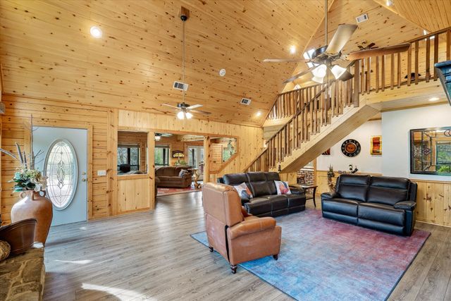 1751 Vz County Road 1925, Edgewood, TX 75117