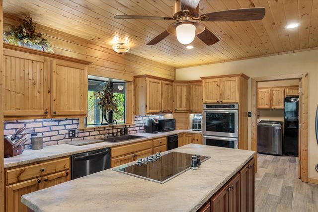 1751 Vz County Road 1925, Edgewood, TX 75117