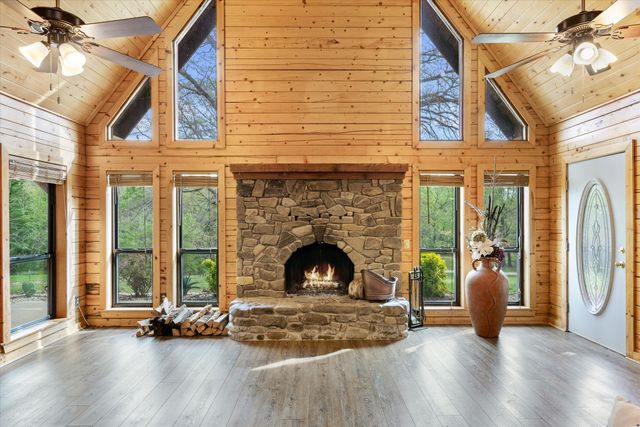 1751 Vz County Road 1925, Edgewood, TX 75117