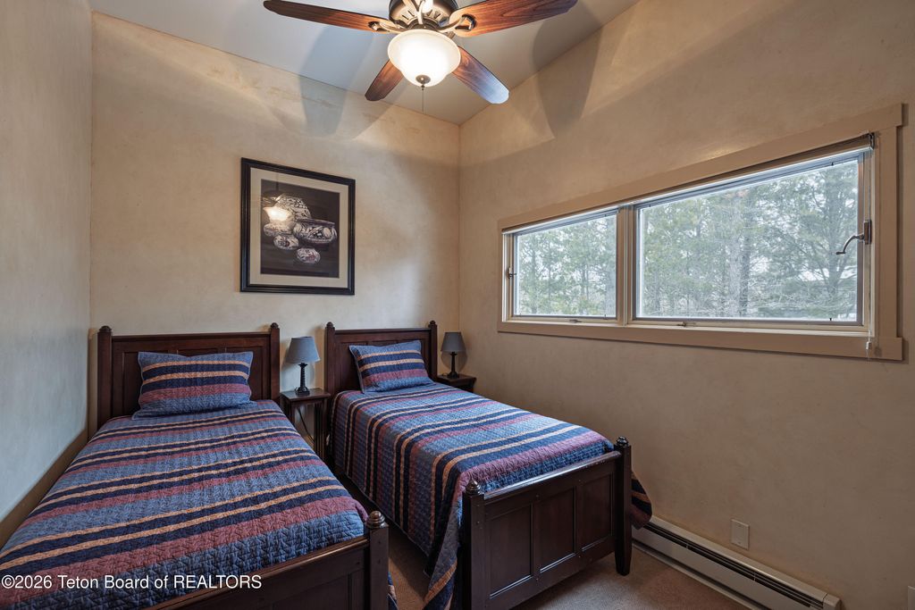 3730 N LAKE CREEK Drive 25-2-3, Wilson, WY 83014 photo 11