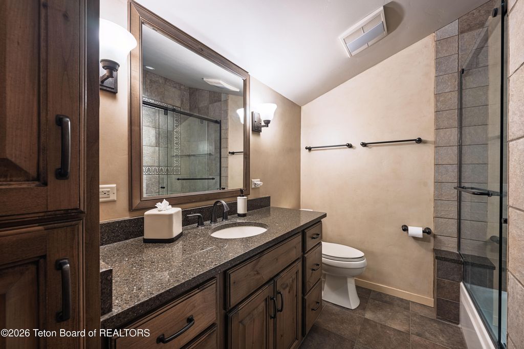 3730 N LAKE CREEK Drive 25-2-3, Wilson, WY 83014 photo 18