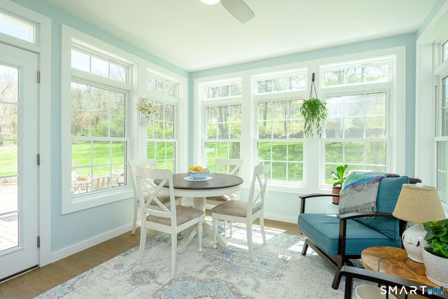 10 Heritage Road, Putnam, CT 06260