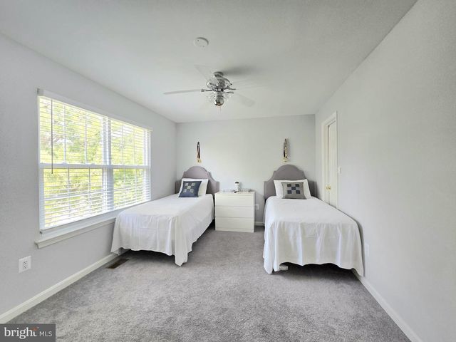 9405 SILVER FOX TURN, Clinton, MD 20735