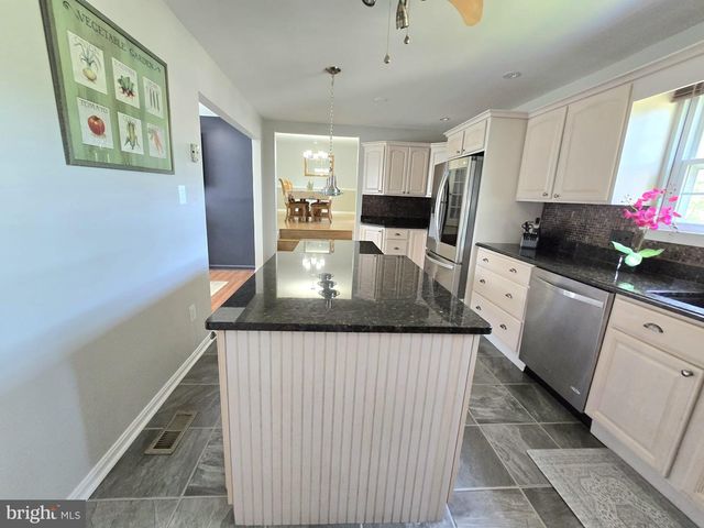 9405 SILVER FOX TURN, Clinton, MD 20735