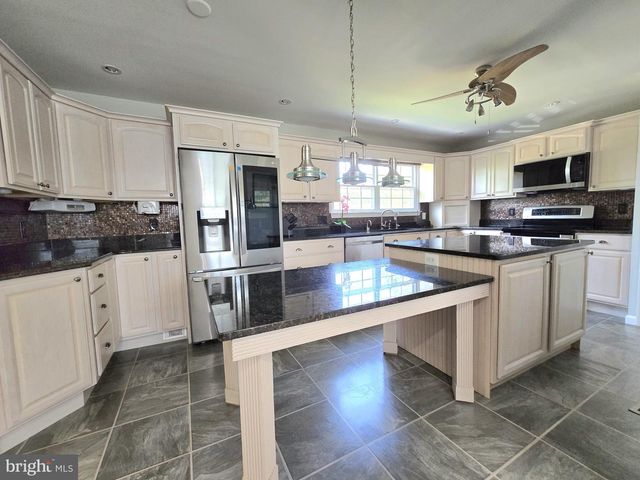 9405 SILVER FOX TURN, Clinton, MD 20735