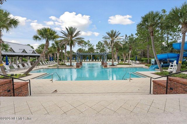 177 MEADOW CREEK Drive, St. Johns, FL 32259