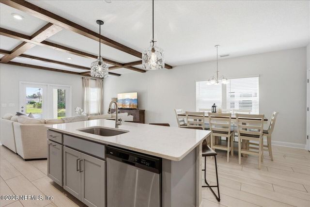 177 MEADOW CREEK Drive, St. Johns, FL 32259