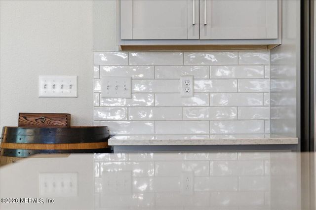 177 MEADOW CREEK Drive, St. Johns, FL 32259