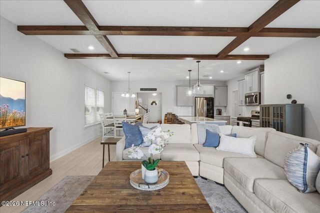 177 MEADOW CREEK Drive, St. Johns, FL 32259