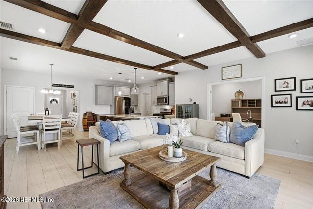 177 MEADOW CREEK Drive, St. Johns, FL 32259