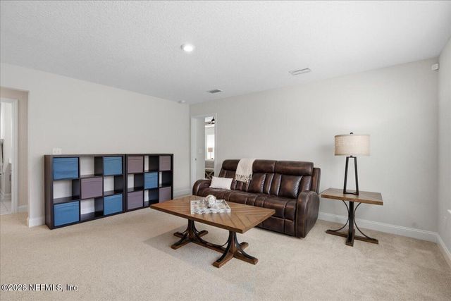 177 MEADOW CREEK Drive, St. Johns, FL 32259