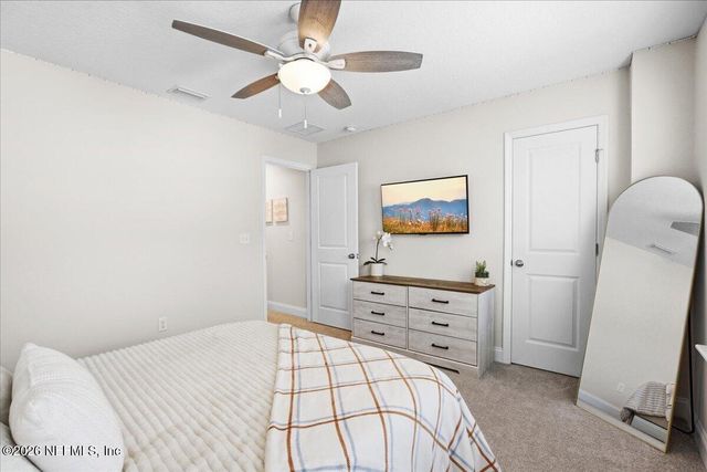 177 MEADOW CREEK Drive, St. Johns, FL 32259