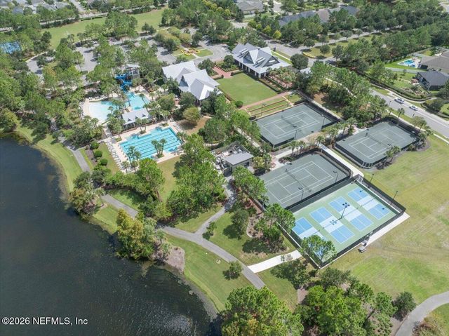 177 MEADOW CREEK Drive, St. Johns, FL 32259