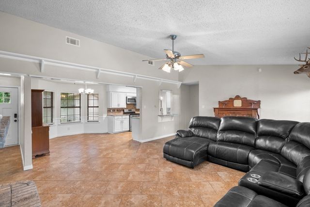 3712 Peperport Drive, Greenville, TX 75402