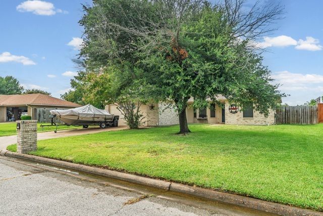 3712 Peperport Drive, Greenville, TX 75402