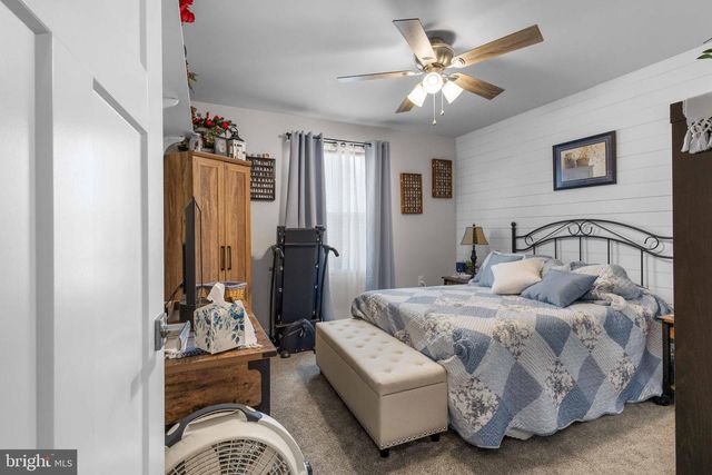 11344 EMERALD DR, King George, VA 22485