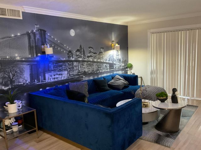 9965 Pineapple Tree Drive 104, Boynton Beach, FL 33436