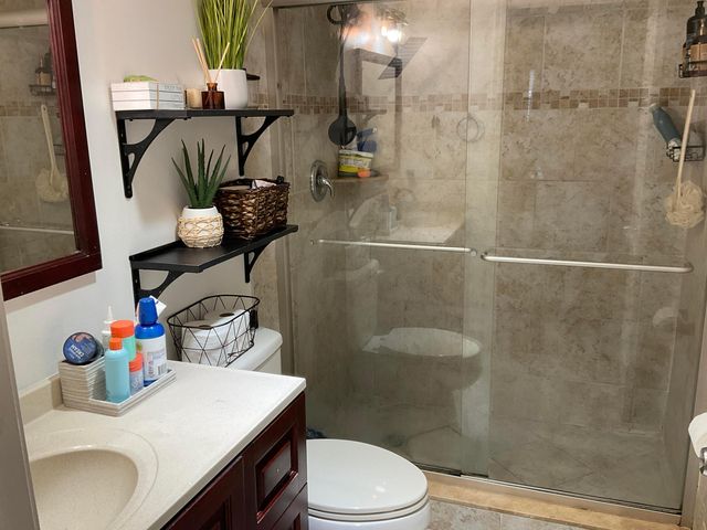 9965 Pineapple Tree Drive 104, Boynton Beach, FL 33436