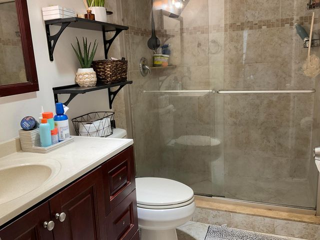 9965 Pineapple Tree Drive 104, Boynton Beach, FL 33436