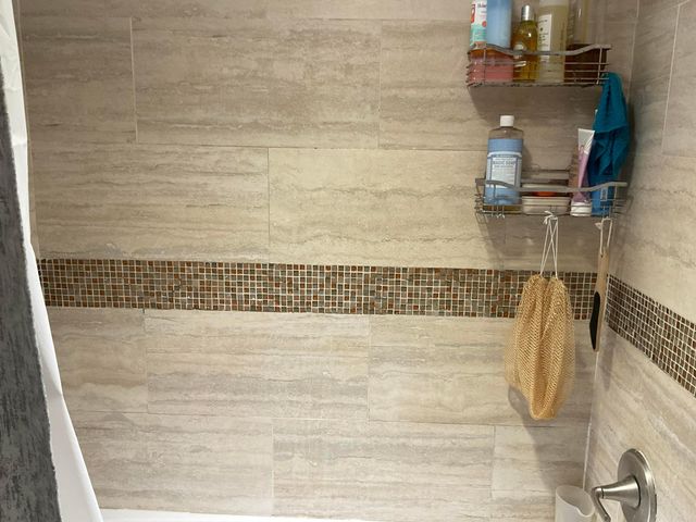 9965 Pineapple Tree Drive 104, Boynton Beach, FL 33436