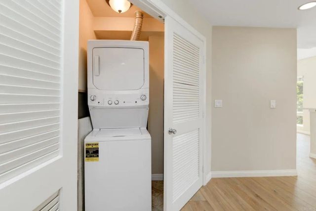 450 J St 4131, San Diego, CA 92101