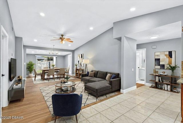 1045 Amber Circle, Port Orange, FL 32129