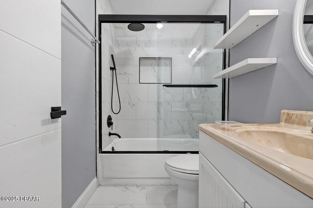 1045 Amber Circle, Port Orange, FL 32129