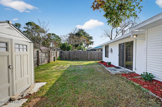 1045 Amber Circle, Port Orange, FL 32129