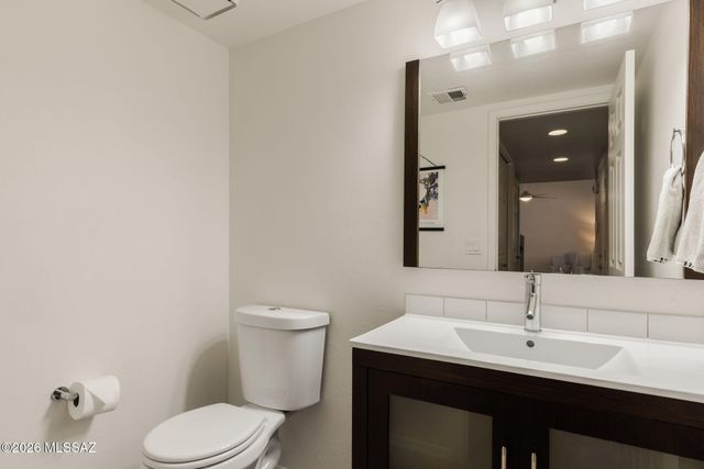 3462 N Applewood Drive, Tucson, AZ 85712