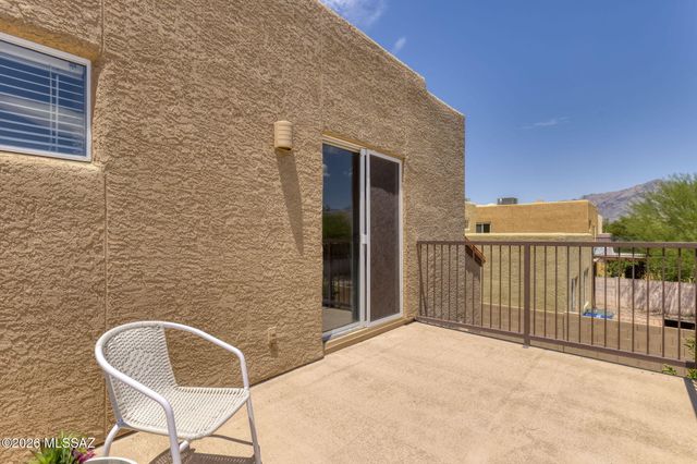 3462 N Applewood Drive, Tucson, AZ 85712