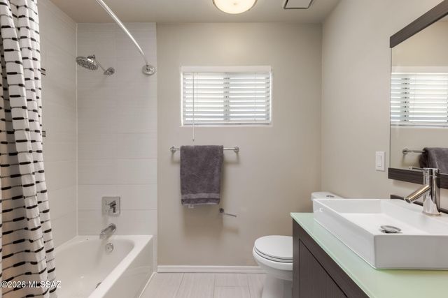 3462 N Applewood Drive, Tucson, AZ 85712