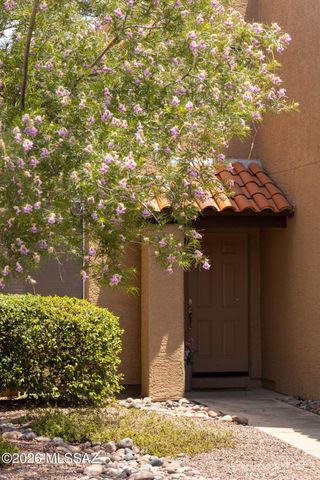 3462 N Applewood Drive, Tucson, AZ 85712