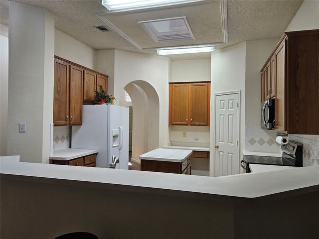 3406 Lake Highlands Drive, Rowlett, TX 75088