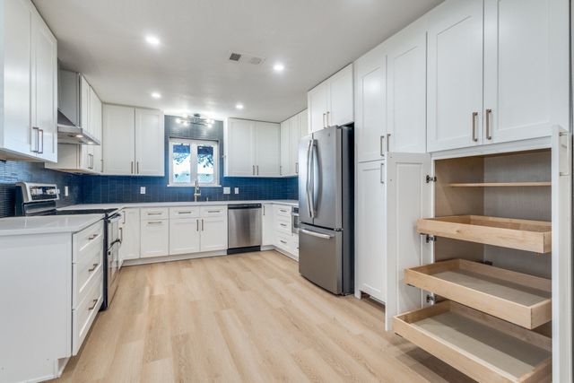 1117 Sunset Drive, Trophy Club, TX 76262