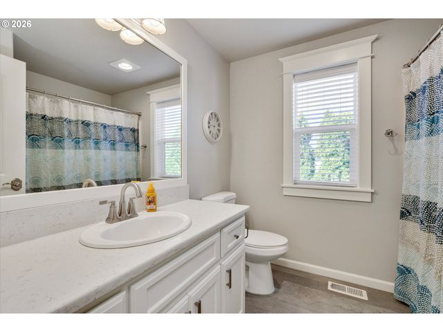 12861 MARYSVILLE Ln, Oregon City, OR 97045