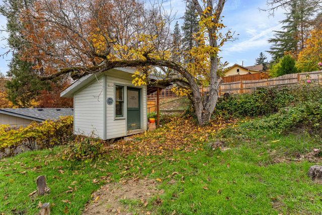 600 NW Elm Street, Grants Pass, OR 97526