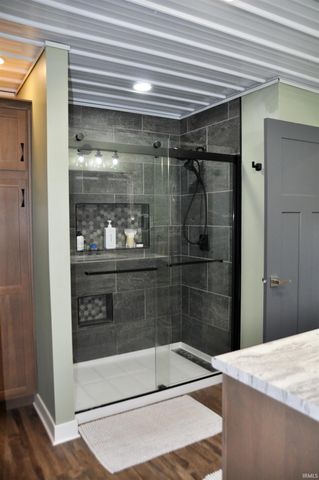 2185 W Keiser Road, Columbia City, IN 46725