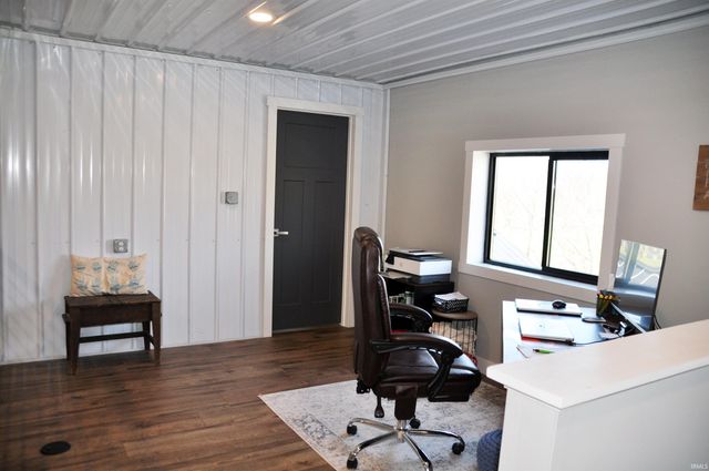 2185 W Keiser Road, Columbia City, IN 46725