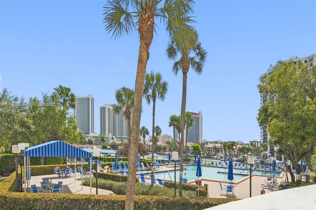 2500 Parkview Dr 812, Hallandale Beach, FL 33009