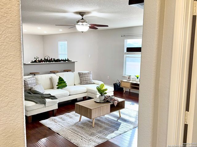 10926 Acorn, San Antonio, TX 78252