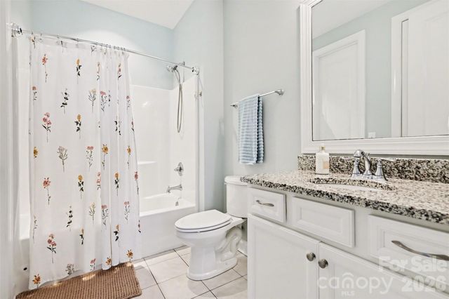 174 Country Lake Drive, Mooresville, NC 28115