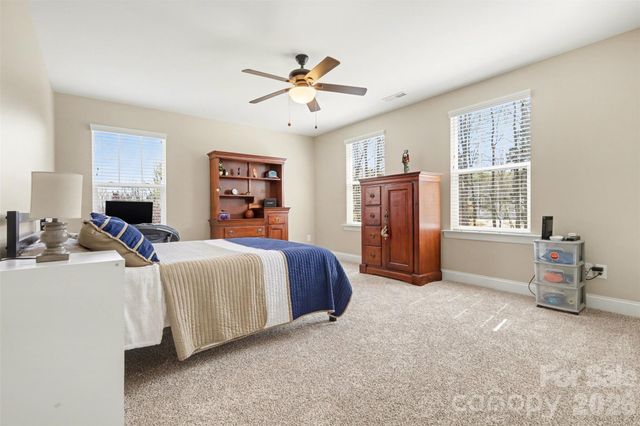 174 Country Lake Drive, Mooresville, NC 28115