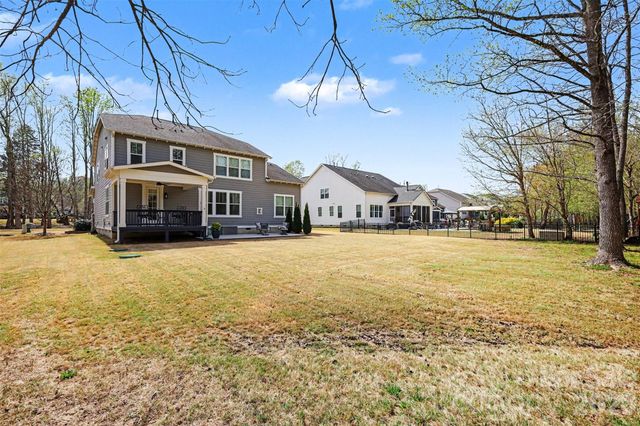 174 Country Lake Drive, Mooresville, NC 28115