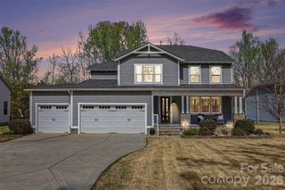 174 Country Lake Drive, Mooresville, NC 28115