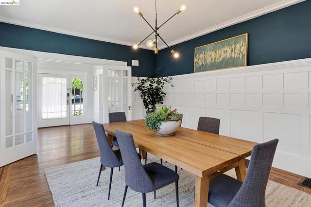 5501 Thomas Ave, Oakland, CA 94618